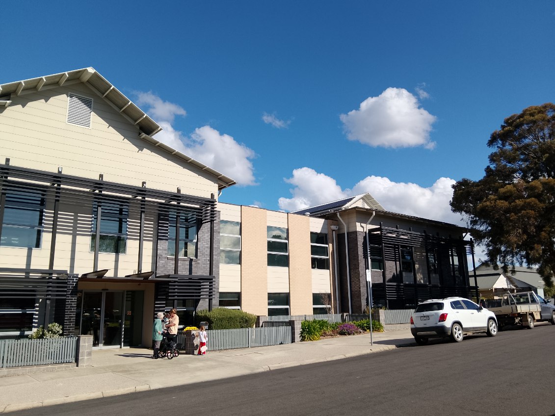 Commercial gutter clean Havilah Retirement Complex Castlemaine - photo 2