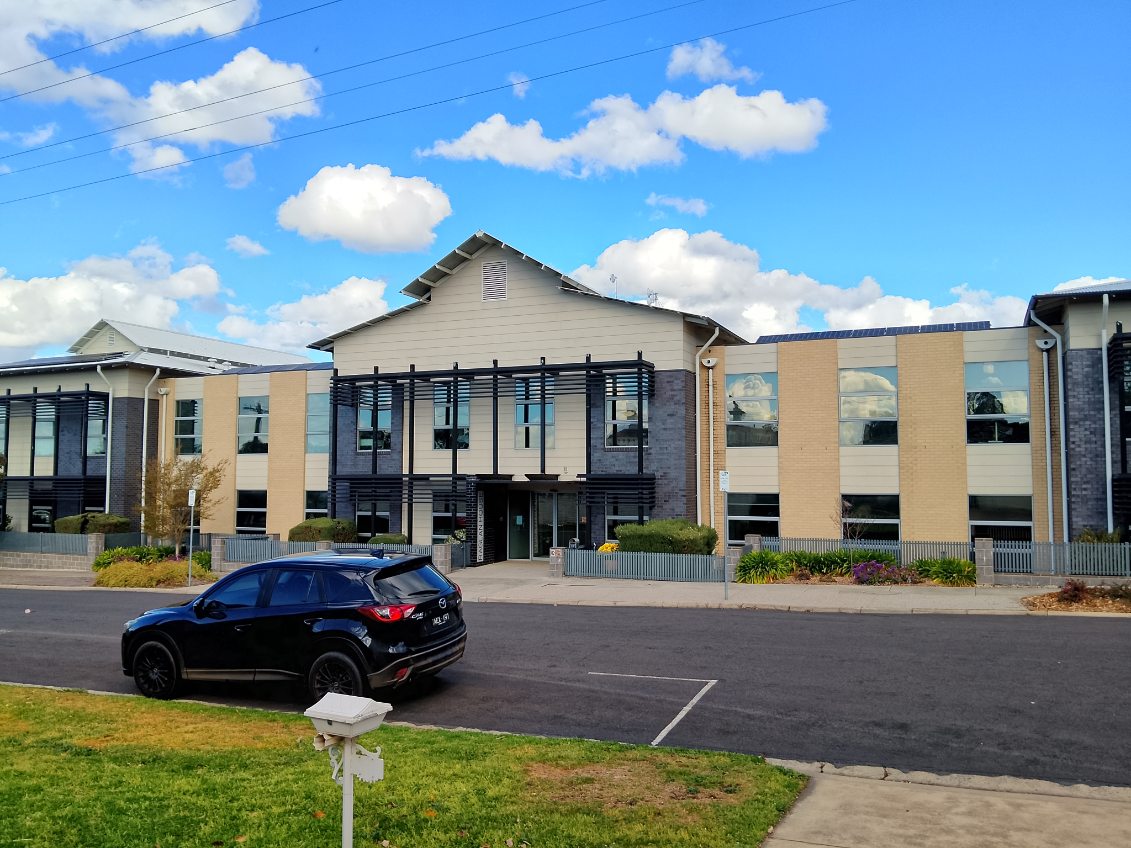 Commercial gutter clean Havilah Retirement Complex Castlemaine - photo 5